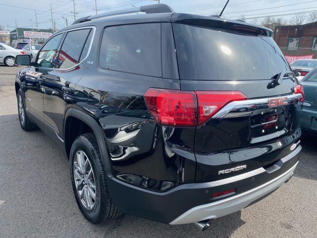 used 2019 GMC Acadia car