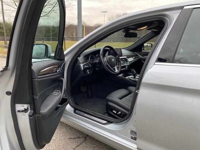 used 2019 BMW 530 car