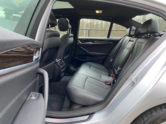 used 2019 BMW 530 car