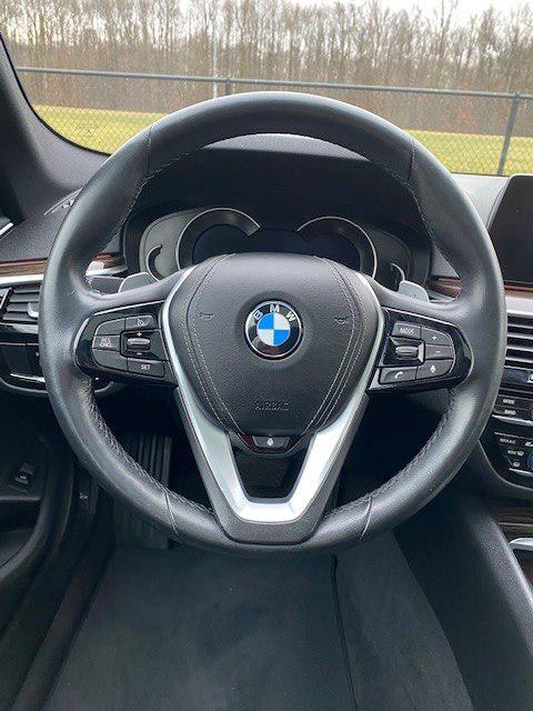 used 2019 BMW 530 car