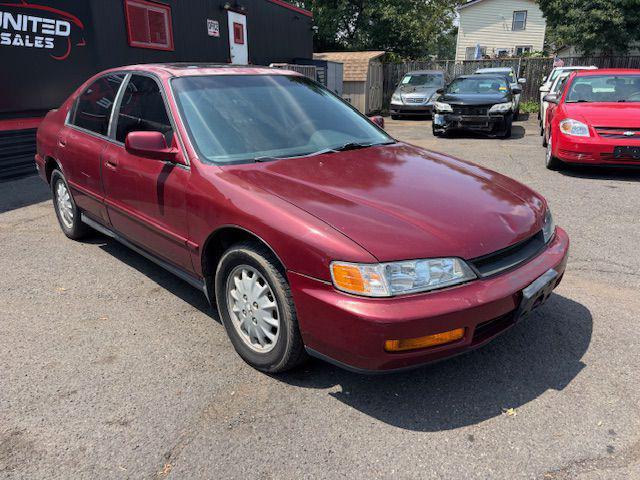 used 1997 Honda Accord car, priced at $995