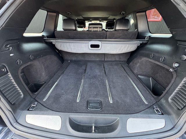 used 2015 Jeep Grand Cherokee car, priced at $13,995