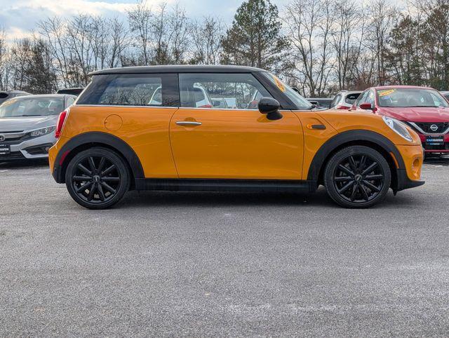 used 2018 MINI Hardtop car, priced at $15,997