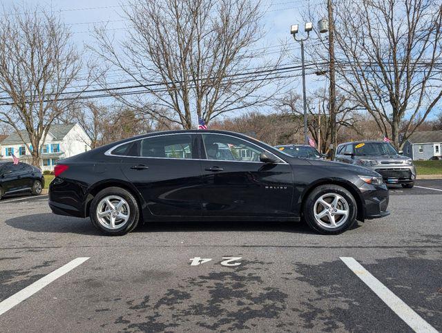 used 2018 Chevrolet Malibu car, priced at $12,995