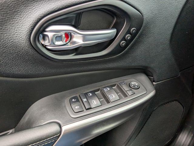 used 2021 Jeep Cherokee car, priced at $21,999