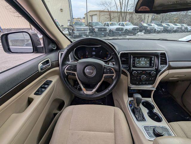 used 2016 Jeep Grand Cherokee car, priced at $16,974