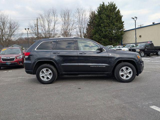 used 2016 Jeep Grand Cherokee car, priced at $16,974