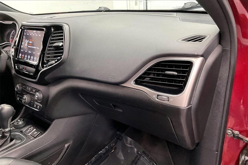 used 2019 Jeep Cherokee car, priced at $21,350
