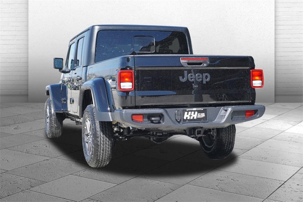 new 2024 Jeep Gladiator car, priced at $47,530