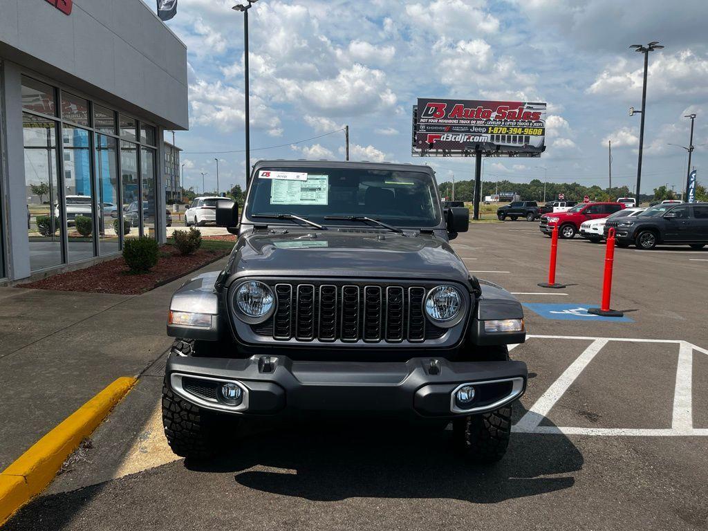 new 2025 Jeep Gladiator car, priced at $42,730