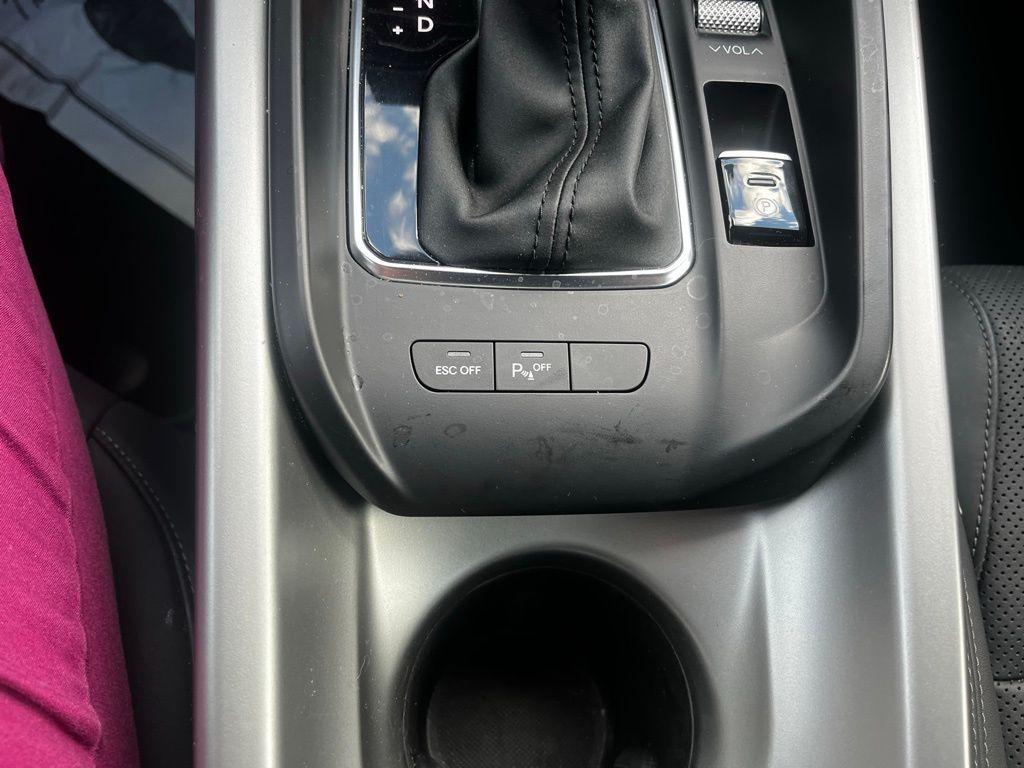 used 2024 Dodge Hornet car, priced at $25,191