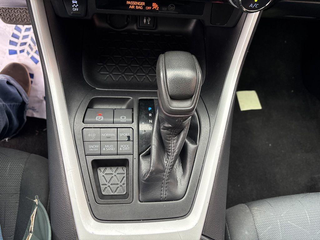 used 2019 Toyota RAV4 car