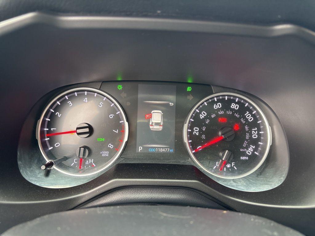 used 2019 Toyota RAV4 car