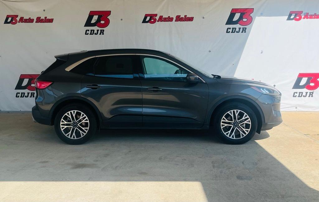 used 2020 Ford Escape car, priced at $16,212
