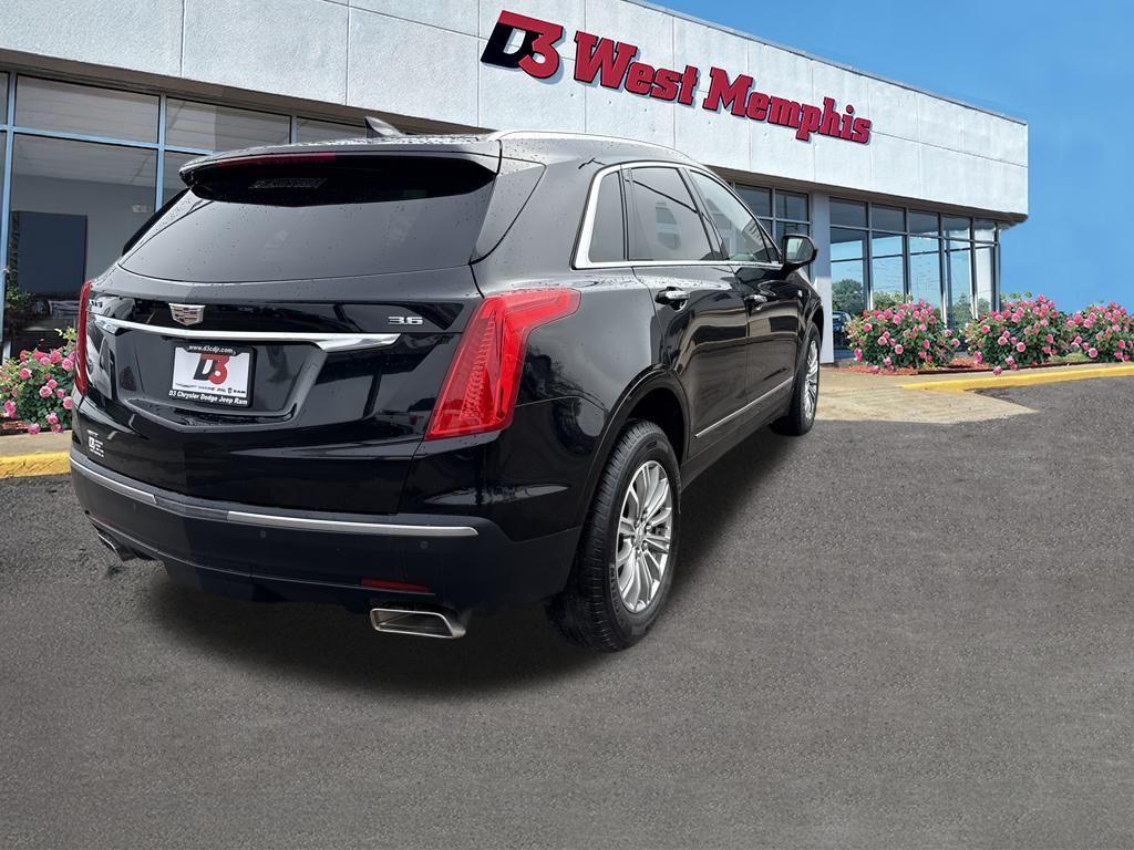 used 2018 Cadillac XT5 car, priced at $17,562