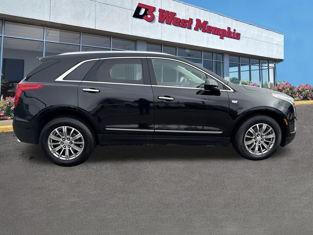 used 2018 Cadillac XT5 car, priced at $17,562