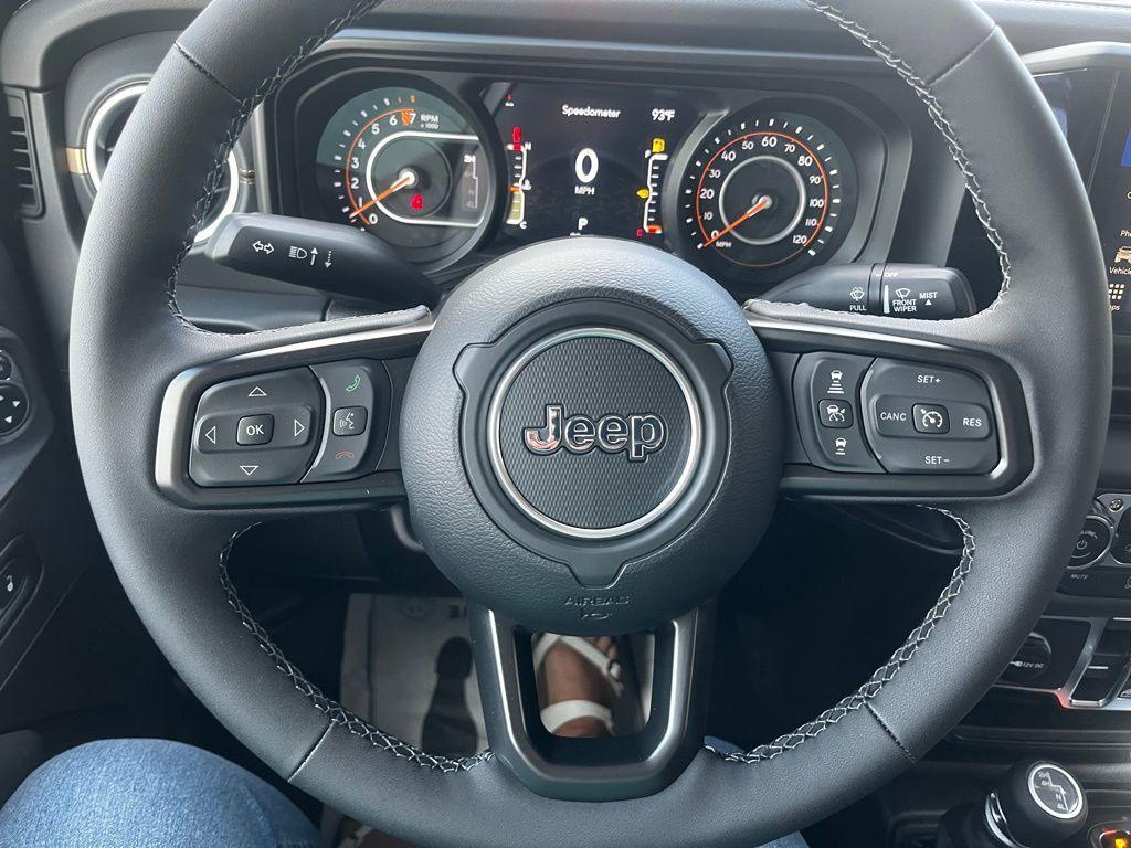 new 2025 Jeep Gladiator car, priced at $44,999