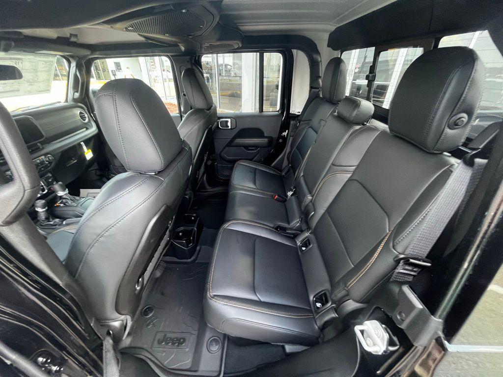 new 2025 Jeep Gladiator car, priced at $44,999