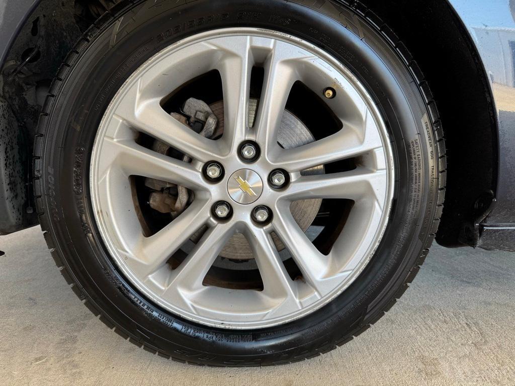 used 2016 Chevrolet Cruze car, priced at $6,000