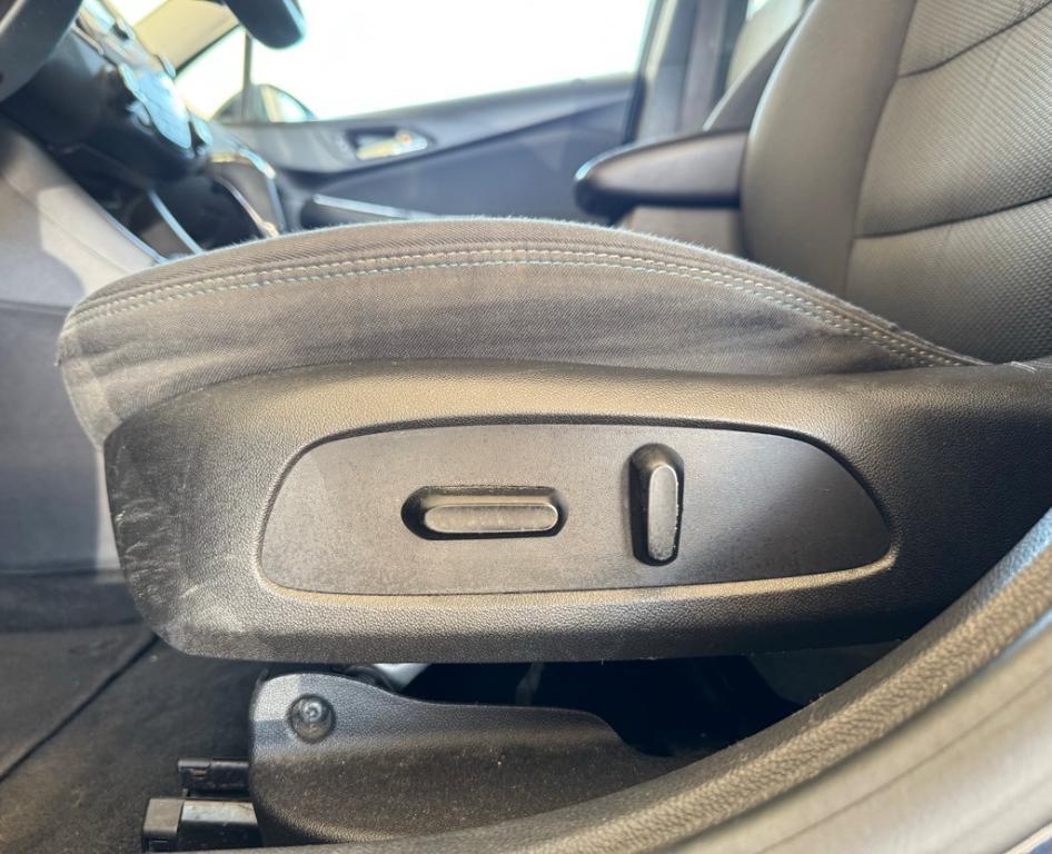 used 2016 Chevrolet Cruze car, priced at $6,000