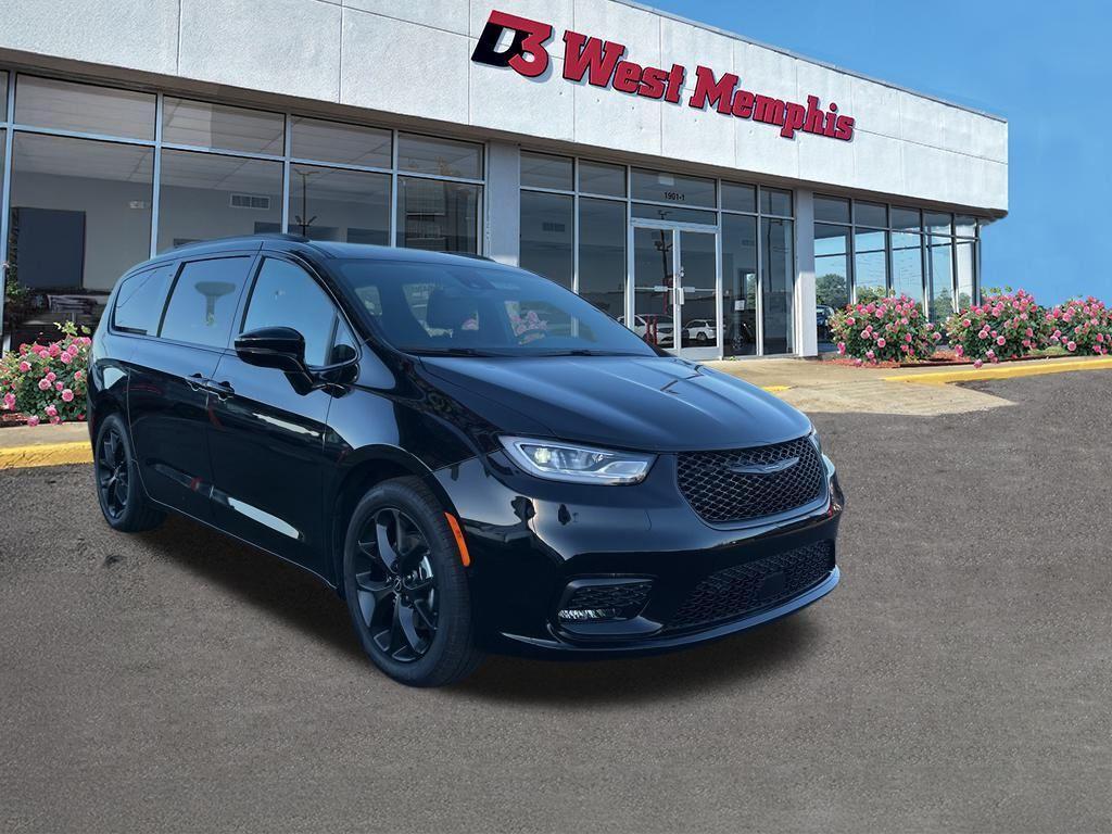 new 2026 Chrysler Pacifica car, priced at $41,000