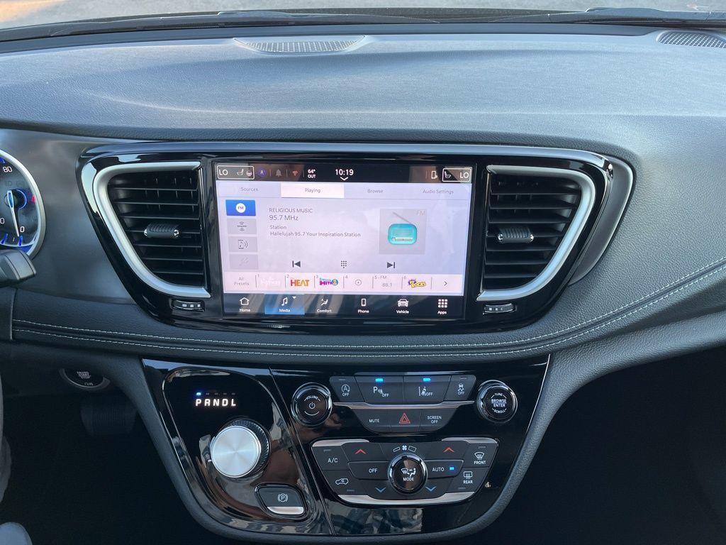 new 2026 Chrysler Pacifica car, priced at $41,000