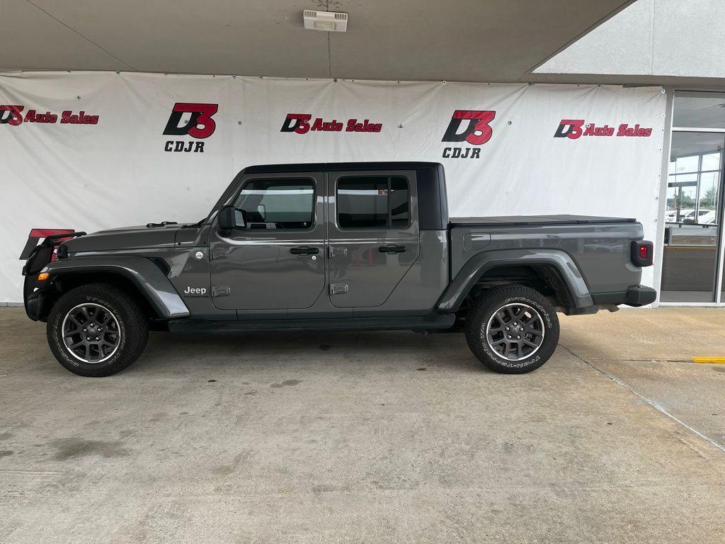 used 2021 Jeep Gladiator car, priced at $27,396