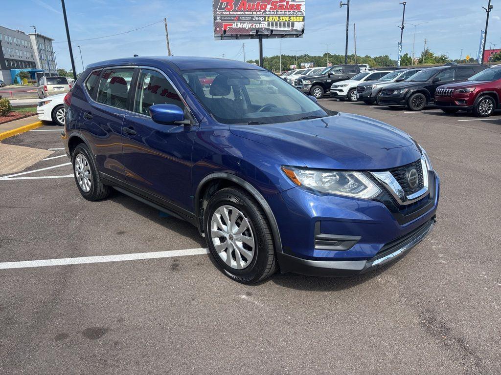 used 2018 Nissan Rogue car, priced at $15,319