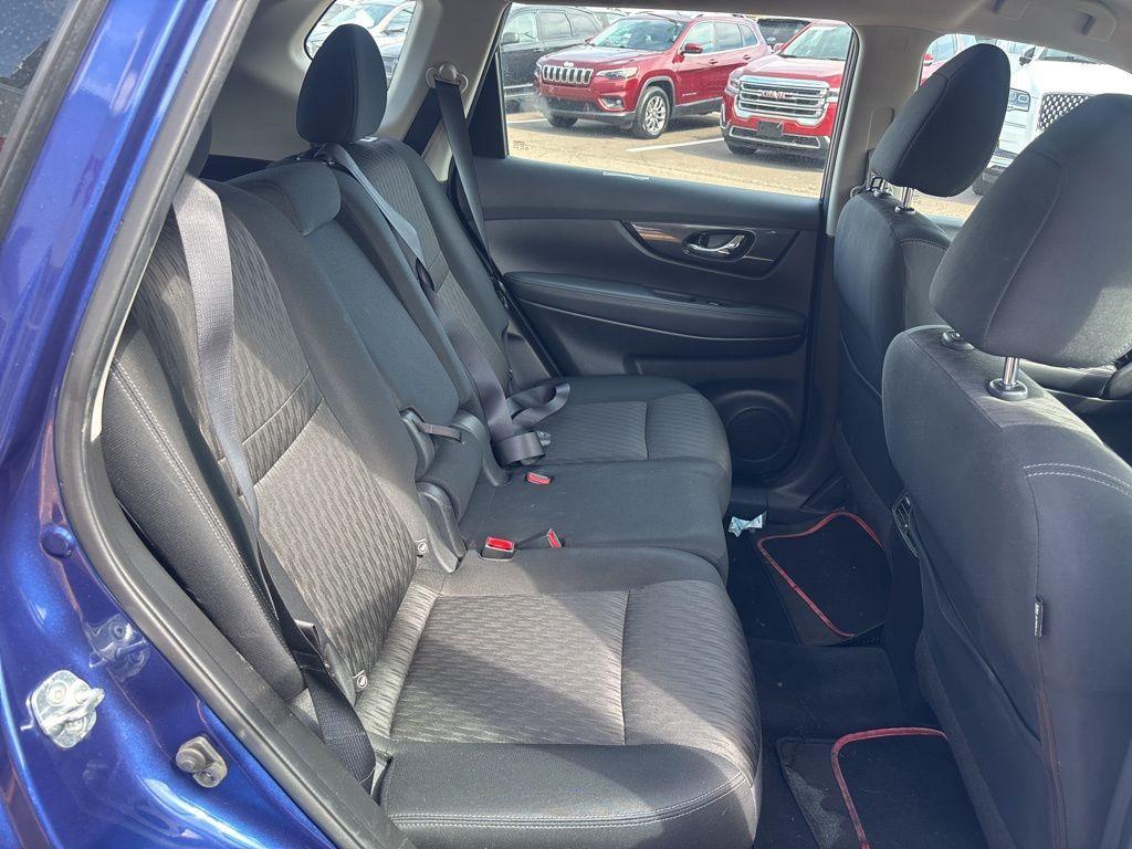 used 2018 Nissan Rogue car, priced at $15,319