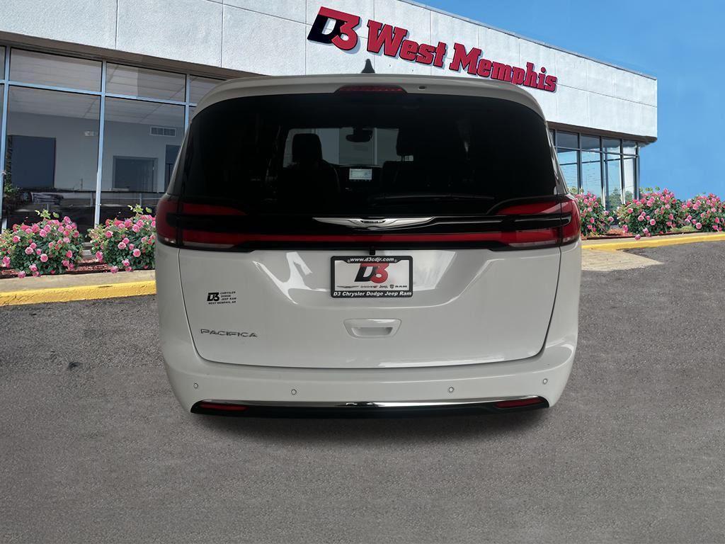 new 2026 Chrysler Pacifica car, priced at $38,286