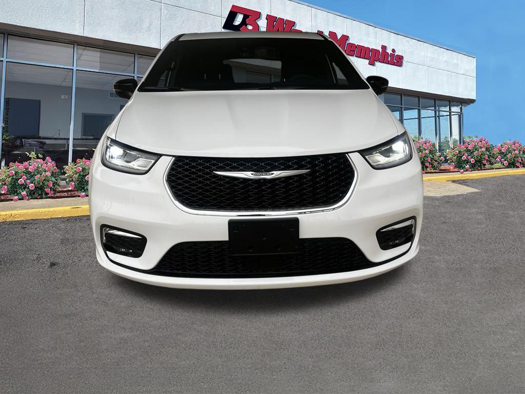 new 2026 Chrysler Pacifica car, priced at $38,286