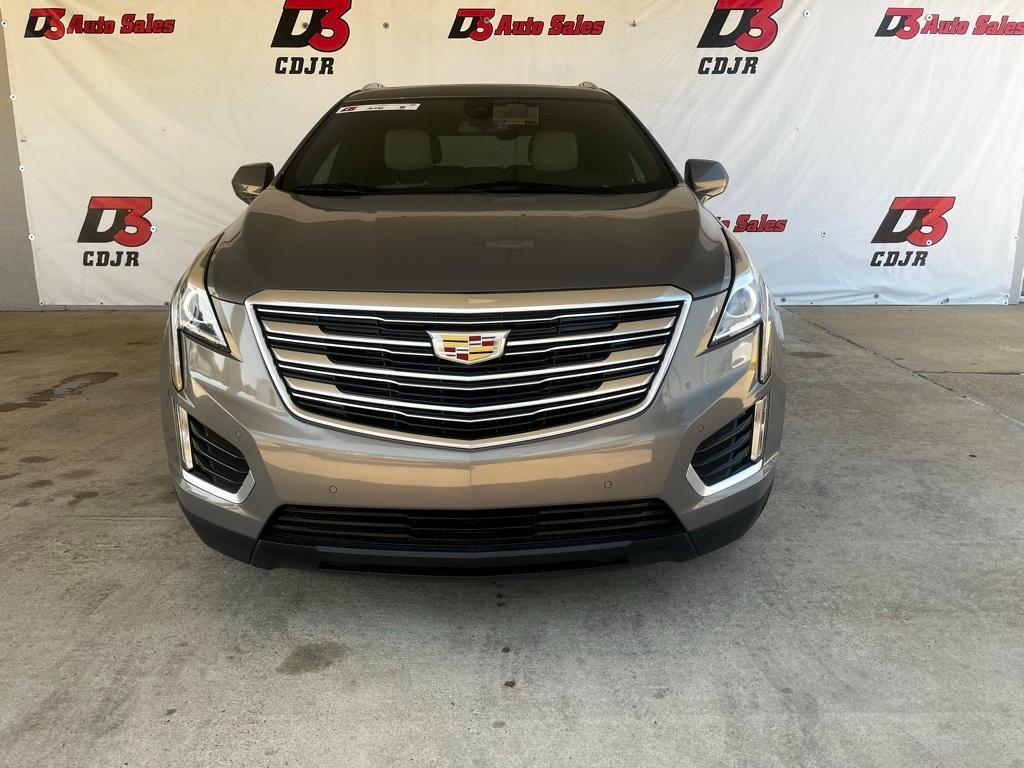 used 2017 Cadillac XT5 car, priced at $17,016