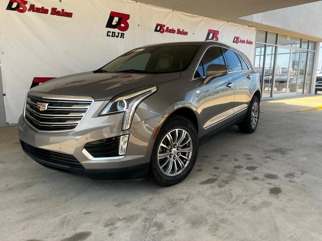 used 2017 Cadillac XT5 car, priced at $17,016