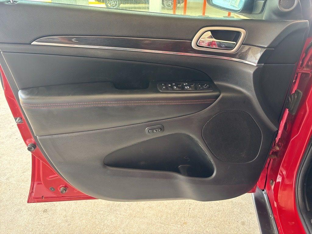 used 2018 Jeep Grand Cherokee car, priced at $24,353