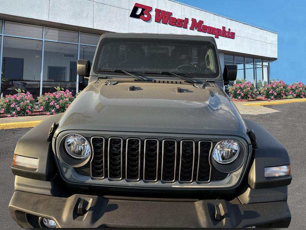 new 2026 Jeep Wrangler car, priced at $44,758