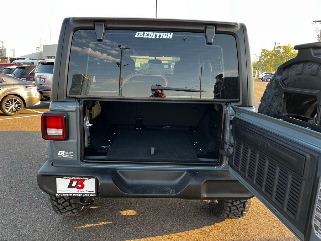 new 2026 Jeep Wrangler car, priced at $44,758