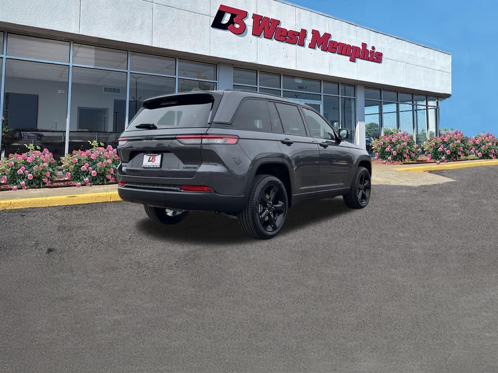 new 2025 Jeep Grand Cherokee car, priced at $45,180