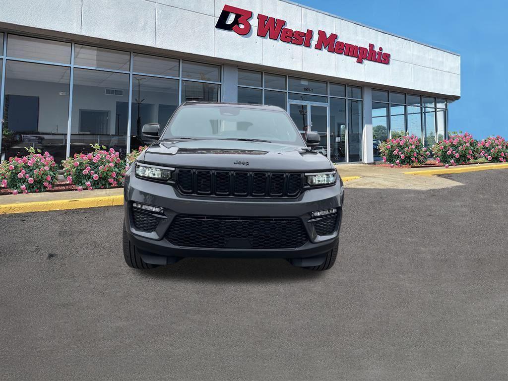 new 2025 Jeep Grand Cherokee car, priced at $45,180