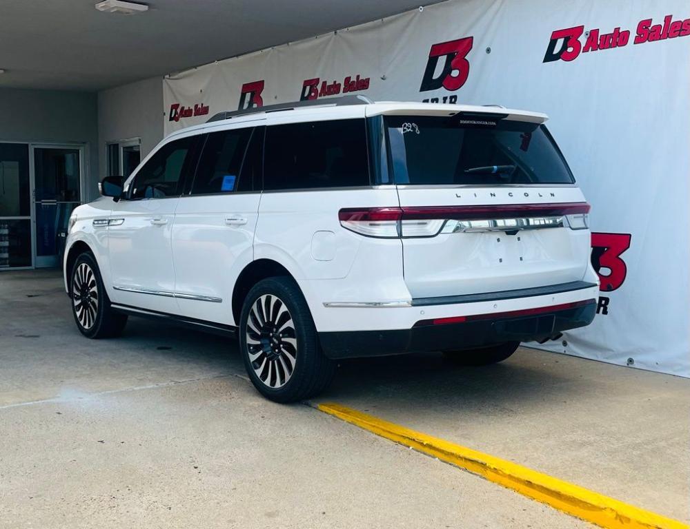 used 2023 Lincoln Navigator car, priced at $63,987