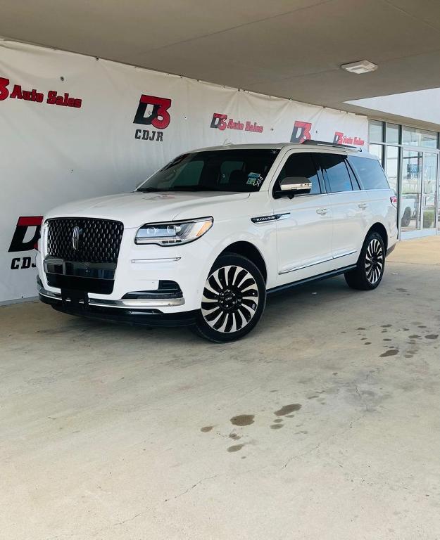used 2023 Lincoln Navigator car, priced at $63,987