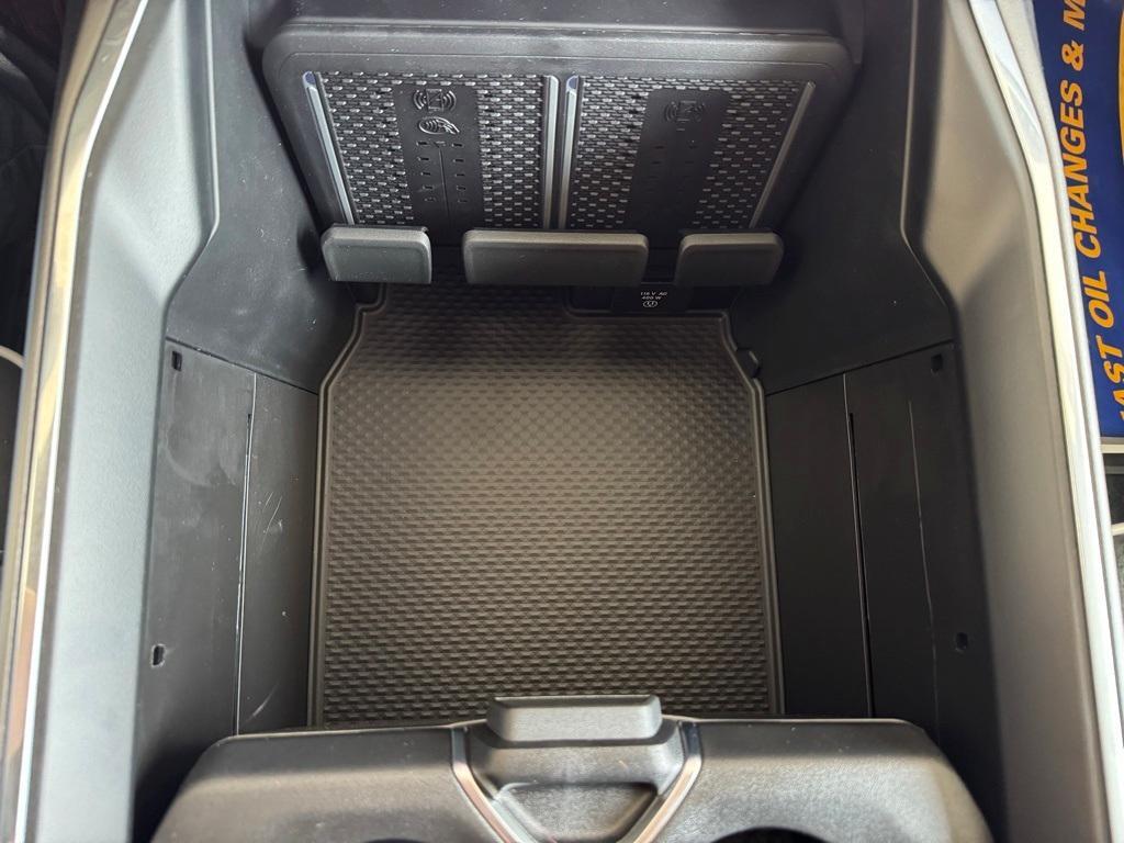 new 2025 Ram 1500 car, priced at $57,771