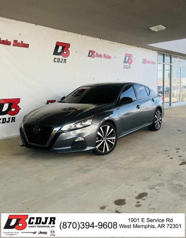 used 2020 Nissan Altima car, priced at $17,084