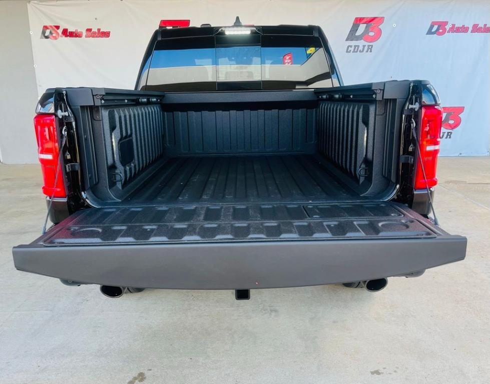 new 2025 Ram 1500 car, priced at $74,632