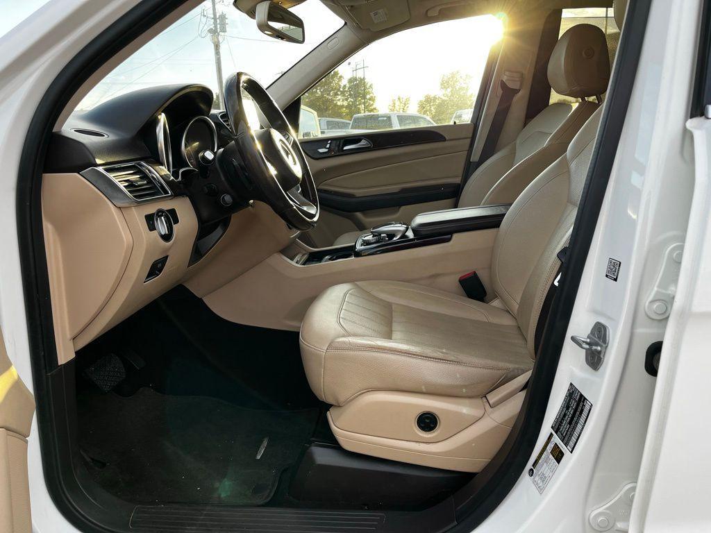 used 2017 Mercedes-Benz GLE 350 car, priced at $14,484