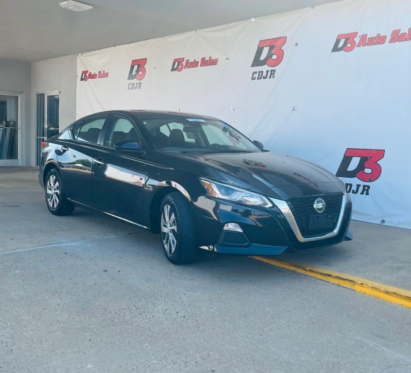 used 2021 Nissan Altima car, priced at $16,684