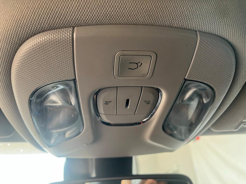 used 2022 Jeep Compass car, priced at $18,936