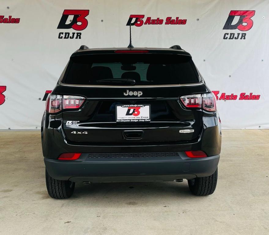 new 2025 Jeep Compass car, priced at $25,939