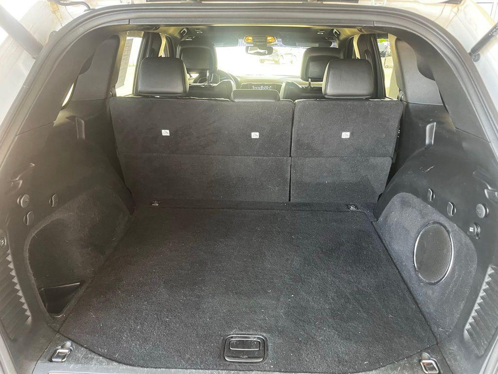 used 2018 Jeep Grand Cherokee car, priced at $17,966