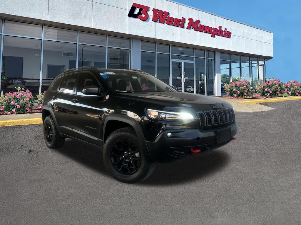 used 2019 Jeep Cherokee car, priced at $14,922