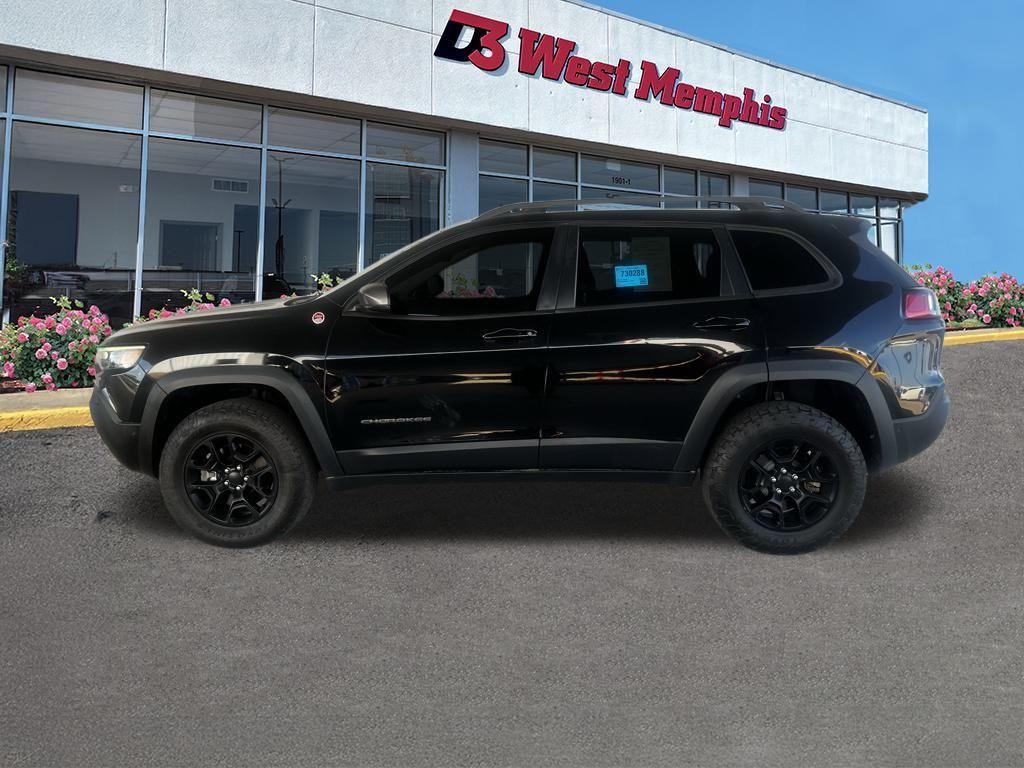 used 2019 Jeep Cherokee car, priced at $14,922